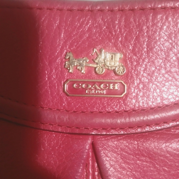 Coach Fuchsia Leather Shoulder Bag Vintage - Picture 10 of 12